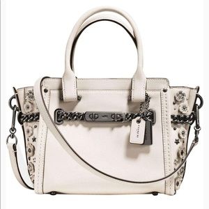 COACH Swagger 27 Tea Rose WHITE bag w/ dust bag!